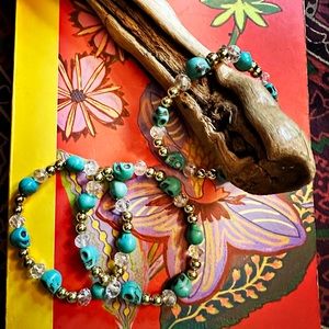 Turquoise skull bracelet with gold and crystals